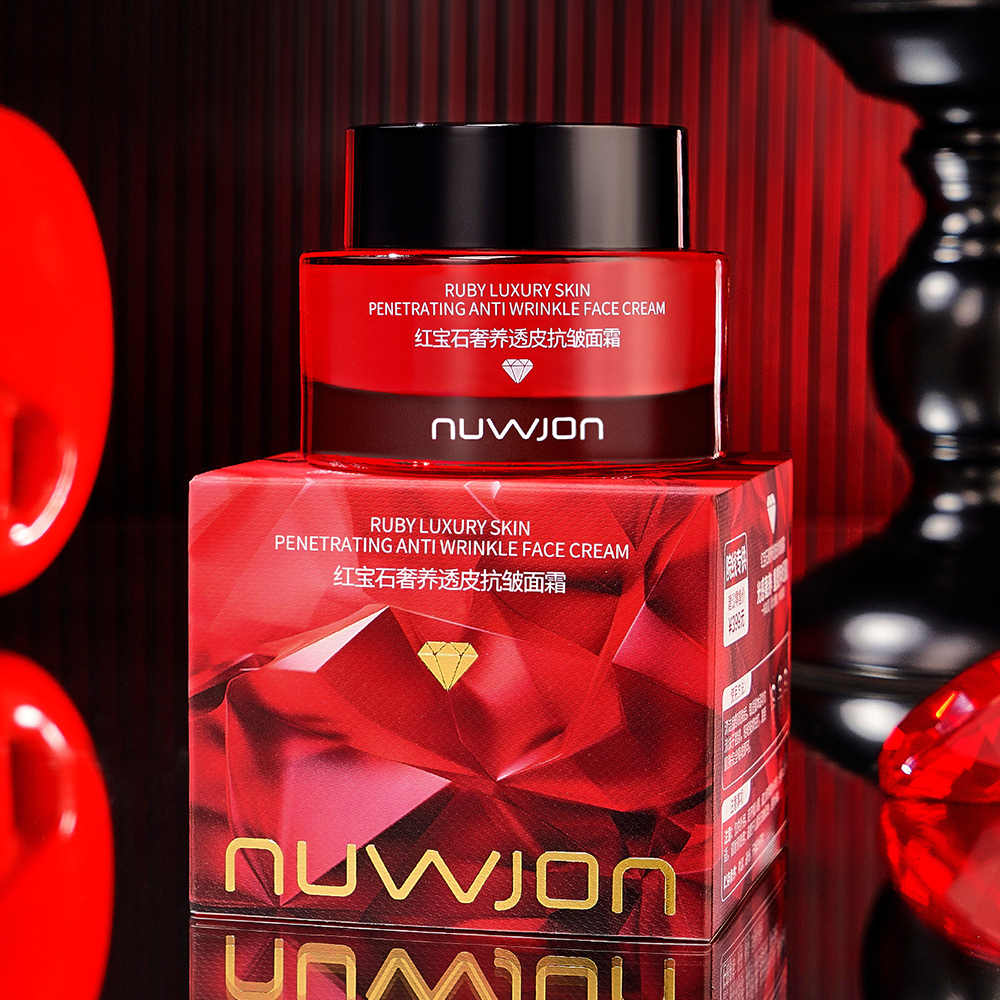 Ruby Luxury Skin Penetrating A - Luxury Skincare & Spa บทวิจารณ์และราคา