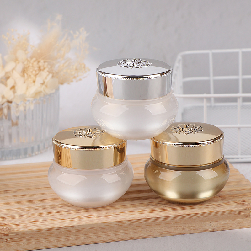 Acrylic Empty Travel Cream Jar - Luxury Skincare & Spa บทวิจารณ์และราคา