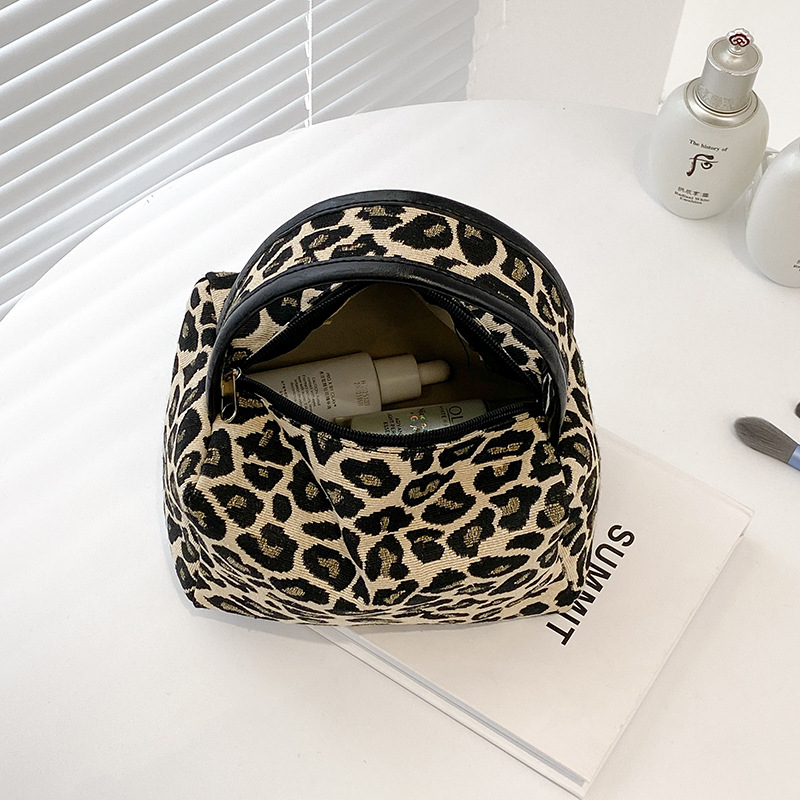 Leopard Makeup Bag Luxury  Lar - Luxury Skincare Box บทวิจารณ์และราคา